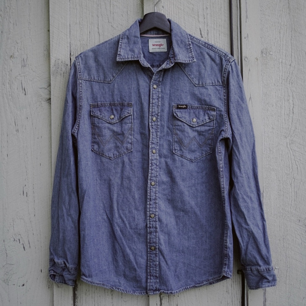 Wrangler Women's Blue Denim Blouse